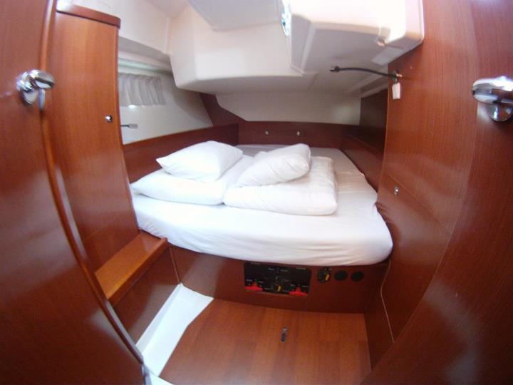 Book yachts online - sailboat - Oceanis 45 - Teran - rent