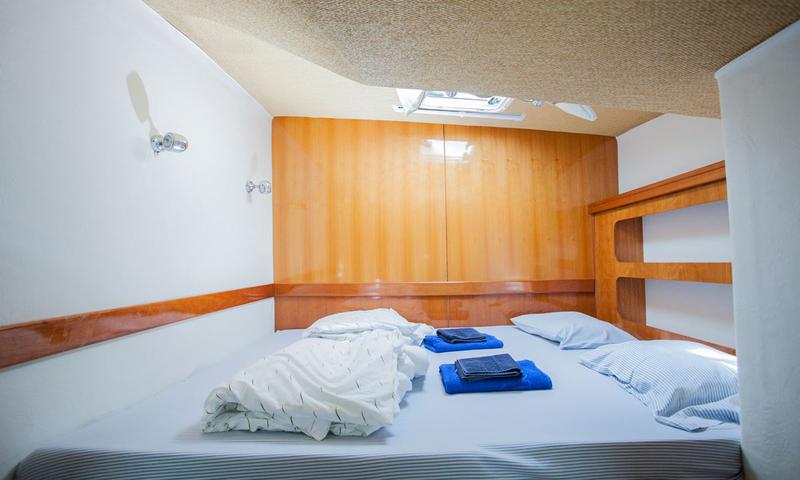 Book yachts online - catamaran - Privilege 465 - PANTARHEI   - rent