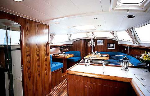 Book yachts online - sailboat - Sun Odyssey 43DS - Hi tech - rent