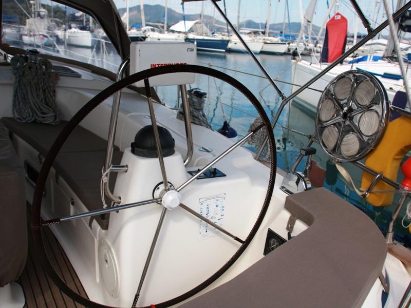Book yachts online - sailboat - Bavaria 44 - Nil Mare - rent