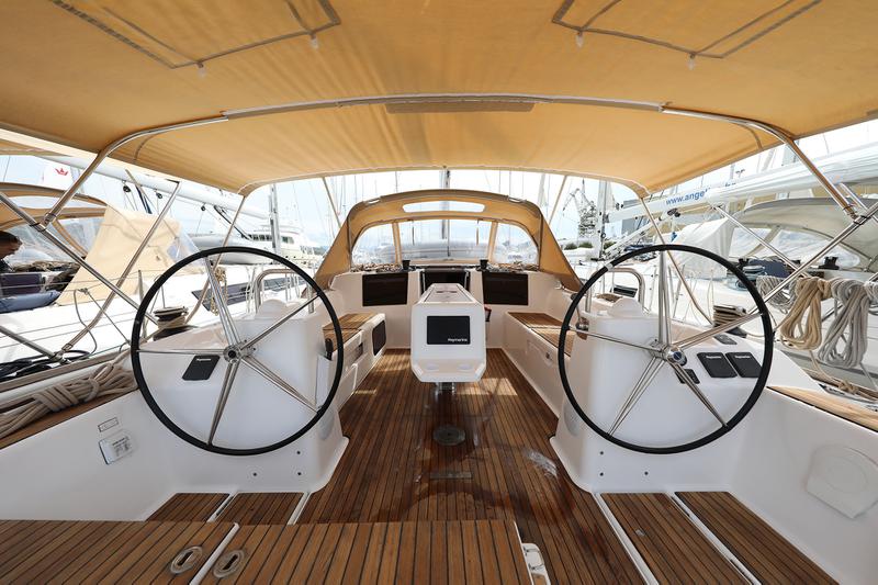 Book yachts online - sailboat - Dufour 460 Grand Large - WHATEVER - rent