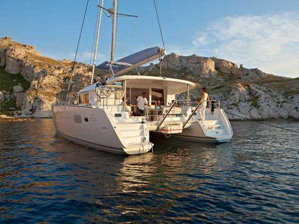 Book yachts online - catamaran - Lagoon 400 S2 - MAJA V - rent