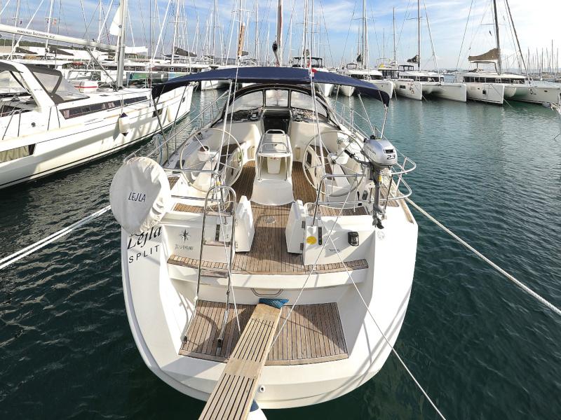 Book yachts online - sailboat - Sun Odyssey 45 - Lejla  - rent
