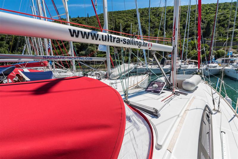 Book yachts online - sailboat - Oceanis 43 - SREBRNA II - rent