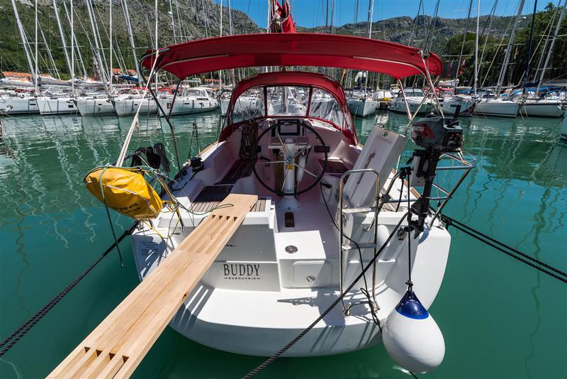 Book yachts online - sailboat - Oceanis 31 - BUDDY - rent