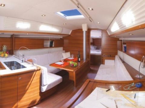 Book yachts online - sailboat - Salona 41 Performance - RED ZEPPELIN - rent