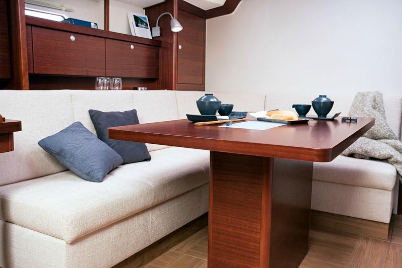 Book yachts online - sailboat - Hanse 470 - Ceilidh of Lorne - rent