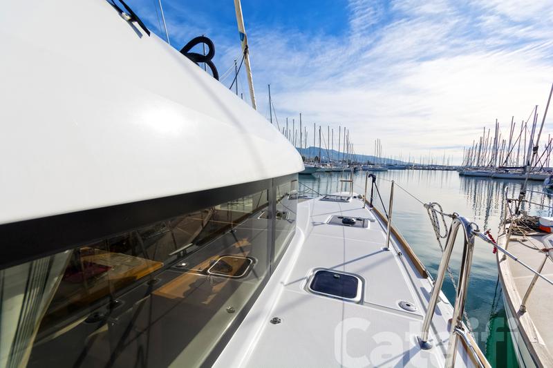 Book yachts online - catamaran - Lagoon 39 - Cataifi - rent