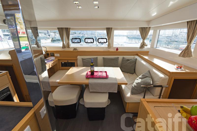 Book yachts online - catamaran - Lagoon 39 - Cataifi - rent