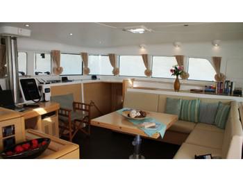 Book yachts online - catamaran - Lagoon 500 - Infinity - rent