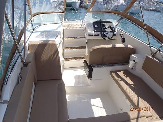 Book yachts online - motorboat - Jeanneau Cap Camarat 7.5 DC - Jeanneau Cap Camarat 7.5 DC - rent