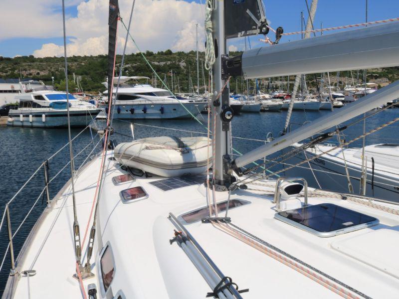 Book yachts online - sailboat - Bavaria 46 Cruiser Veritas edition - veseo - rent