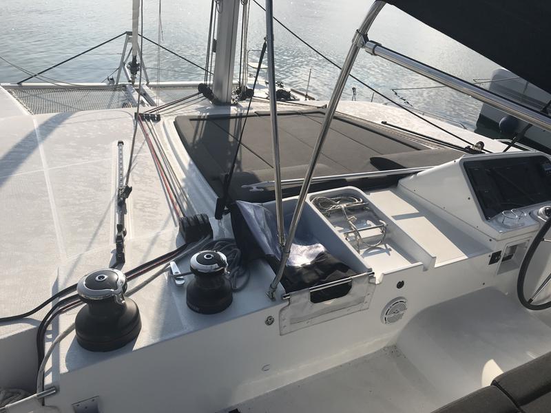 Book yachts online - catamaran - Lagoon 450F - Cor Caroli (TOR) - rent