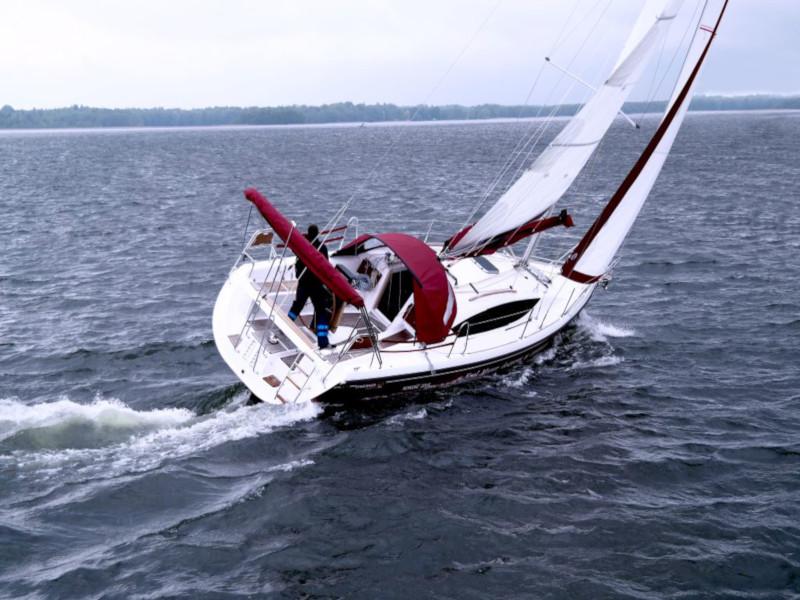 Book yachts online - sailboat - Maxus 33.1 RS Prestige - MARY JANE  - rent