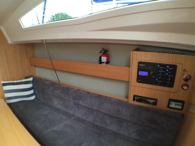 Book yachts online - sailboat - Maxus 26 Prestige 7/2 - KHEPRI - rent