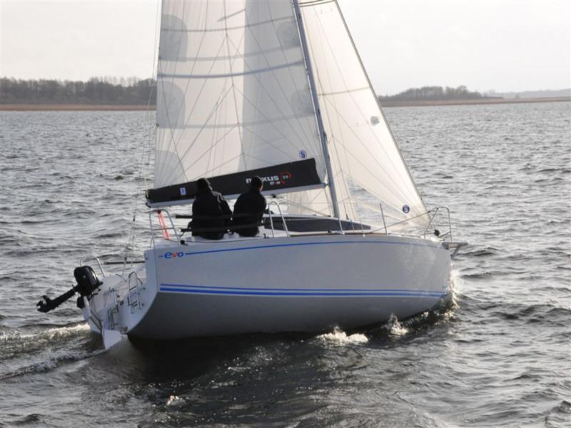 Book yachts online - sailboat - Maxus evo 24 Prestige - ASTA - rent
