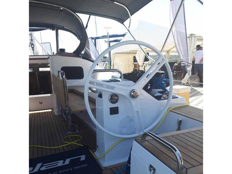 Book yachts online - sailboat - Elan Impression 45.1 - Zoi - rent