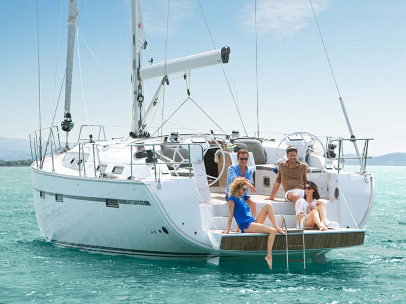 Book yachts online - sailboat - Bavaria Cruiser  51 - Skyfall - rent