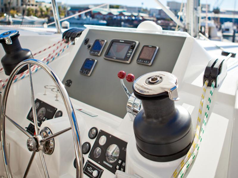 Book yachts online - catamaran - Sunsail 484 - Sunsail 484 (2017) - rent