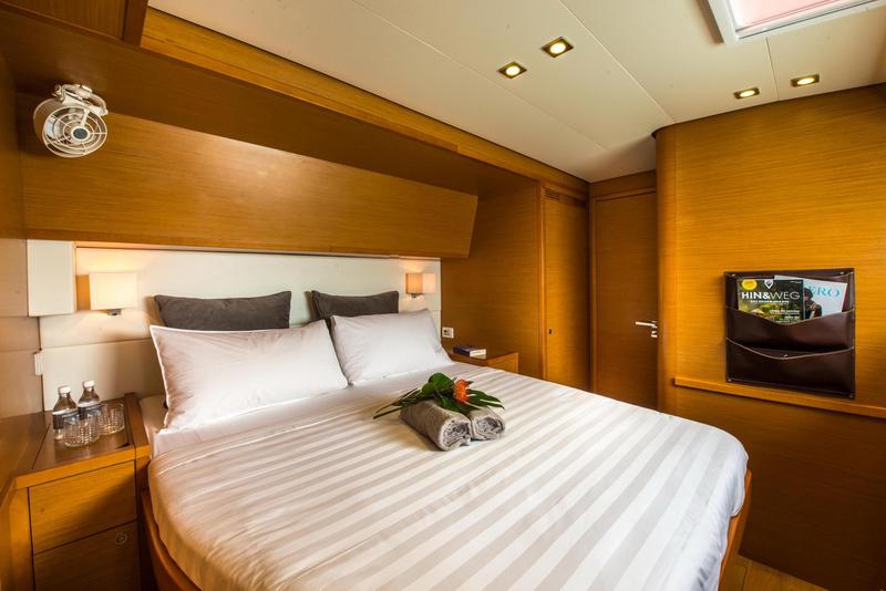 Book yachts online - catamaran - Lagoon 620 - 5 cab - Primetime - rent