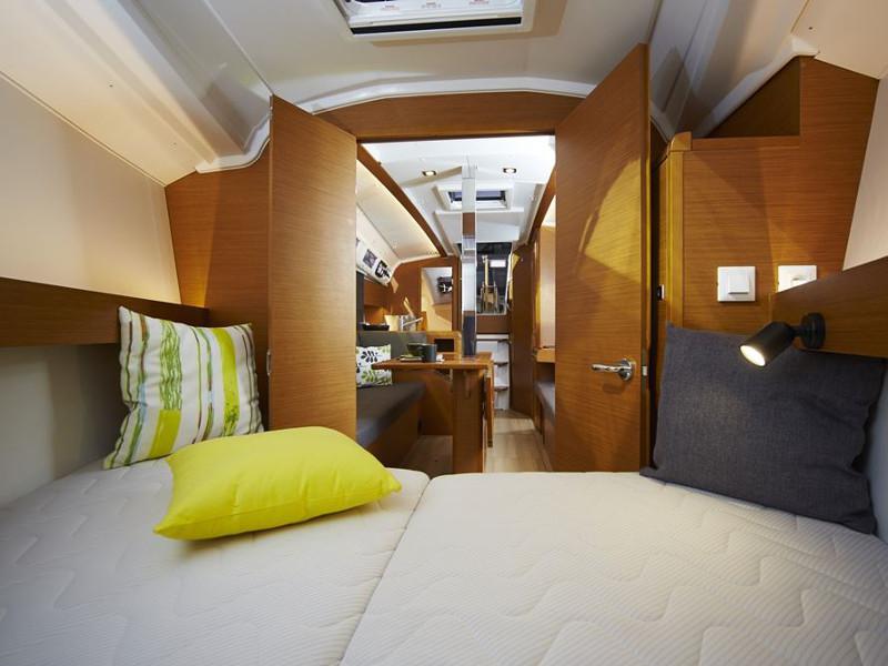 Book yachts online - sailboat - Sun Odyssey 349 - DnA - rent