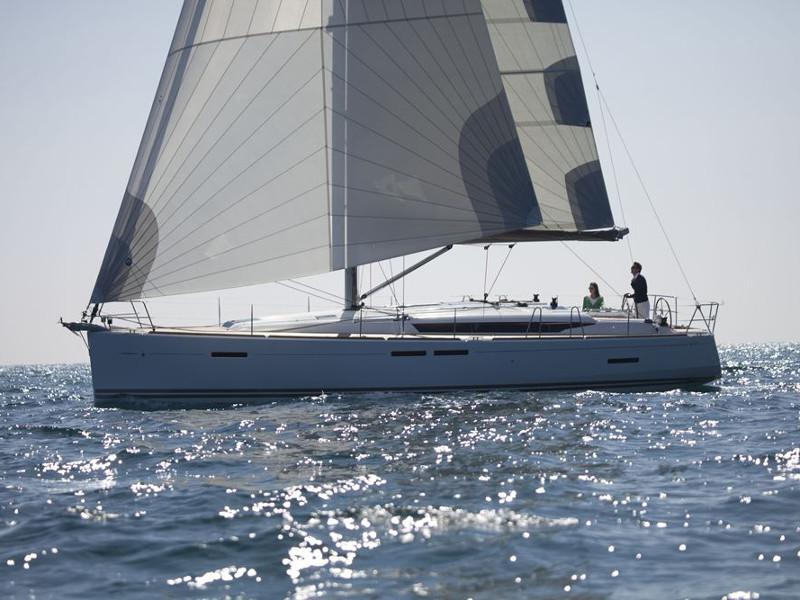 Book yachts online - sailboat - Sun Odyssey 439 - FREGATA - rent
