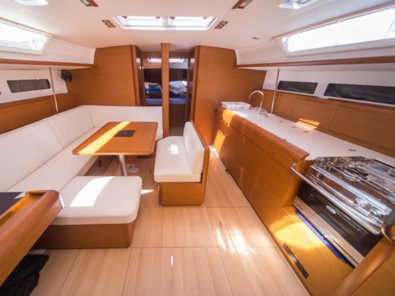 Book yachts online - sailboat - Sun Odyssey 479 - Iraklia - rent