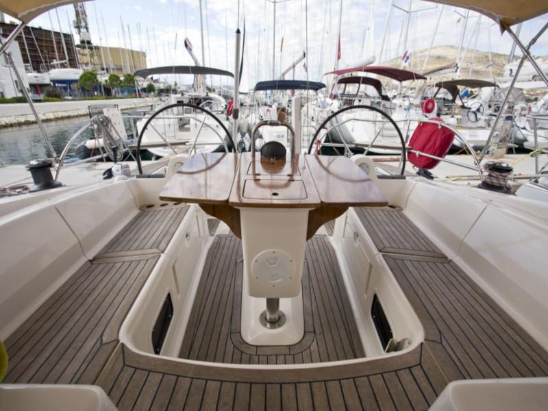 Book yachts online - sailboat - Elan 434 Impression - Hedda Gabler - rent