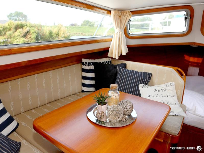 Book yachts online - motorboat - Curtevenne 830 AK - Polaris - rent