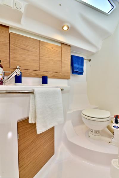 Book yachts online - sailboat - Elan 40 Impression - MARCO POLO - rent