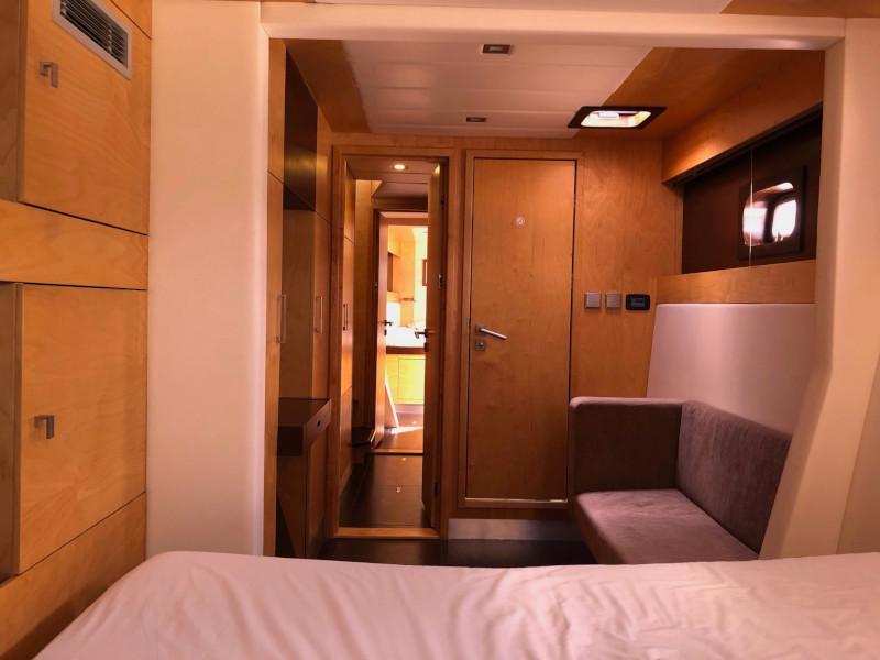 Book yachts online - catamaran - Sunreef 62 - Zimit - rent