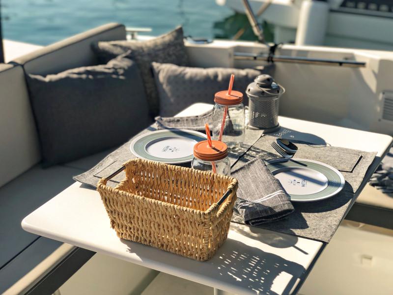 Book yachts online - motorboat - Merry Fisher 795 - Vito - rent