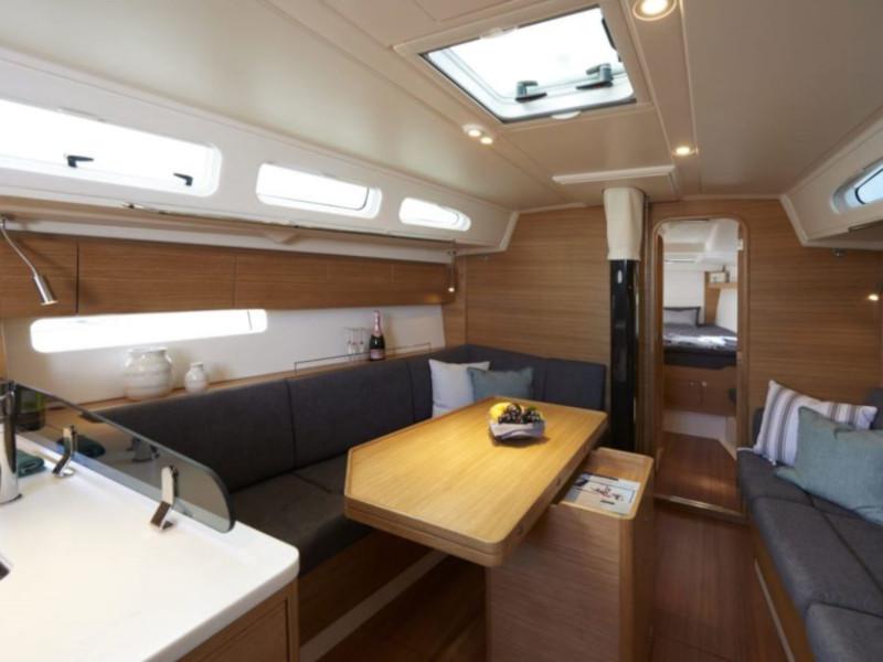 Book yachts online - sailboat - Xp 44 - Gazelle - rent