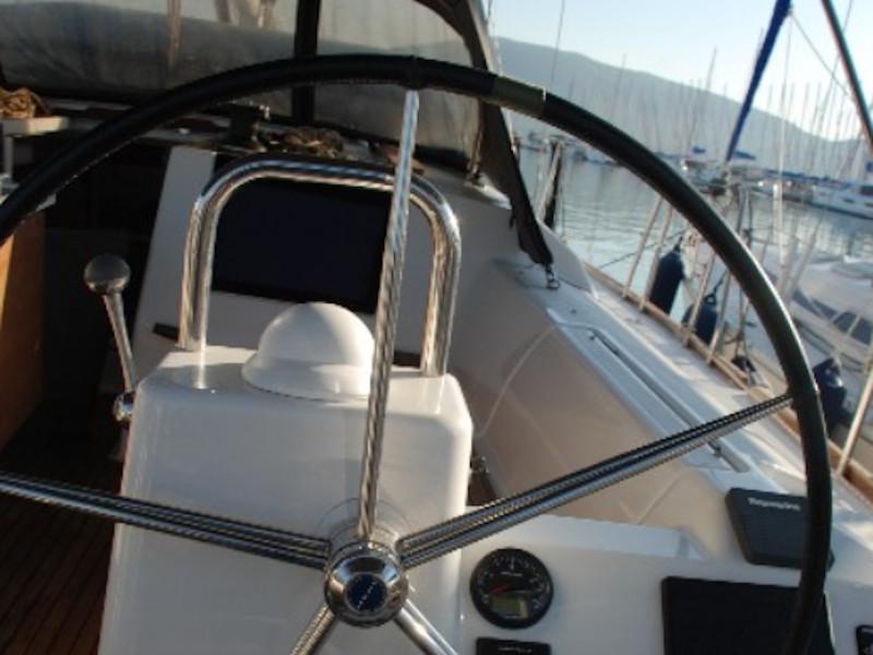 Book yachts online - sailboat - Dufour 460 Grand Large - Esmeralda - rent