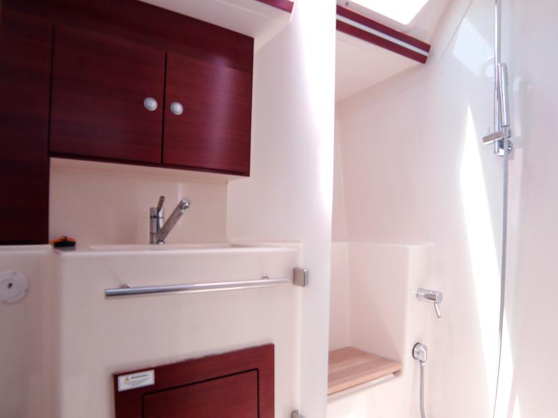 Book yachts online - sailboat - Hanse 400 - Freddo - rent