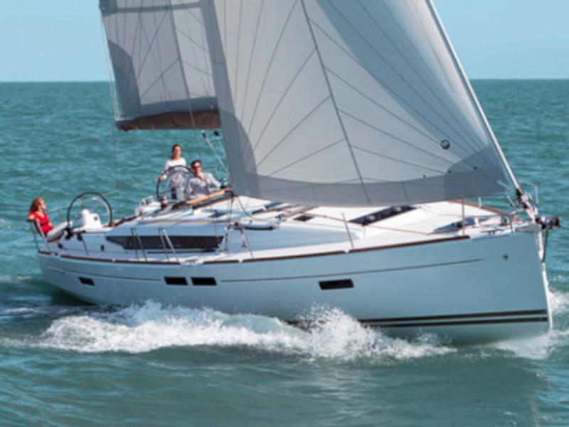 Book yachts online - sailboat - Sun Odyssey 439 - Gipsy Queen - rent