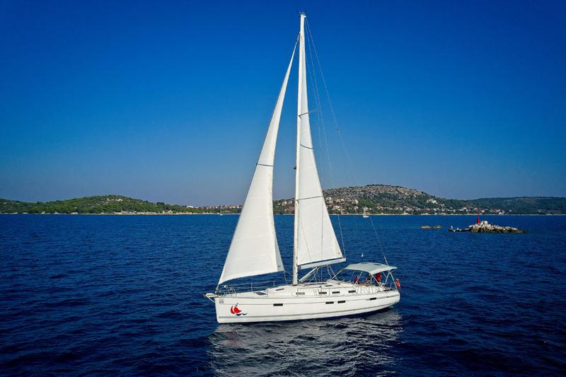 Book yachts online - sailboat - Bavaria 45 C - MH 36 - rent