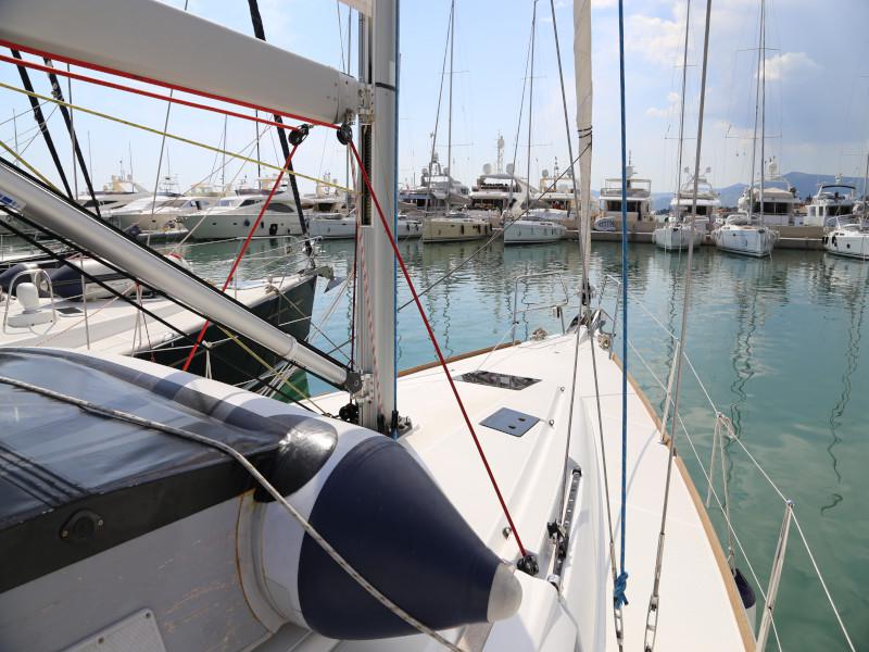 Book yachts online - sailboat - Sun Odyssey 409 - Miu Miu - rent