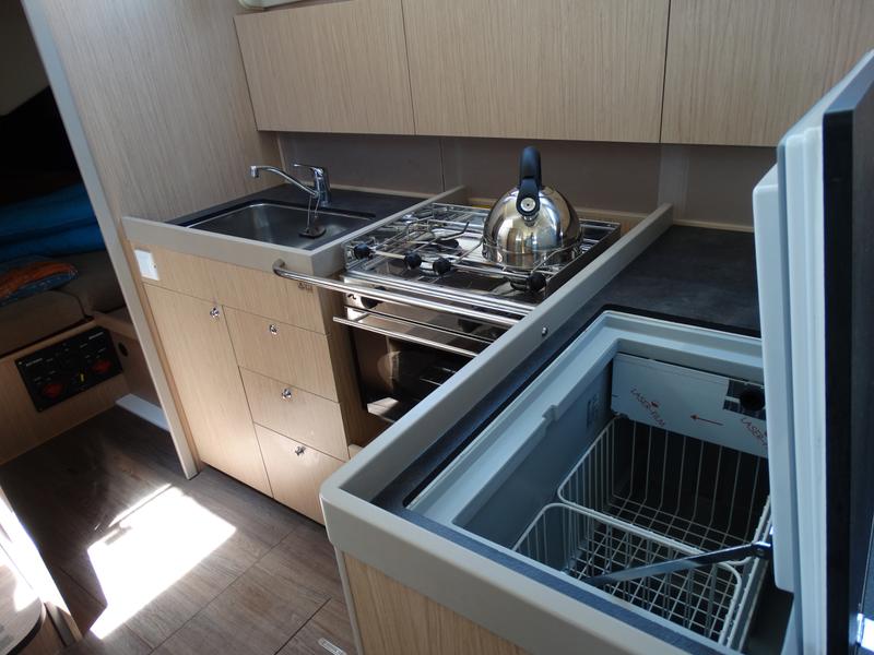 Book yachts online - sailboat - Oceanis 41.1 - KOS 41.2 - rent