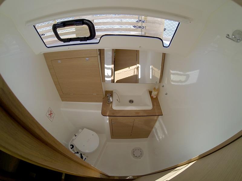Book yachts online - sailboat - Dufour 382 GL - Gapigno II - BT - rent