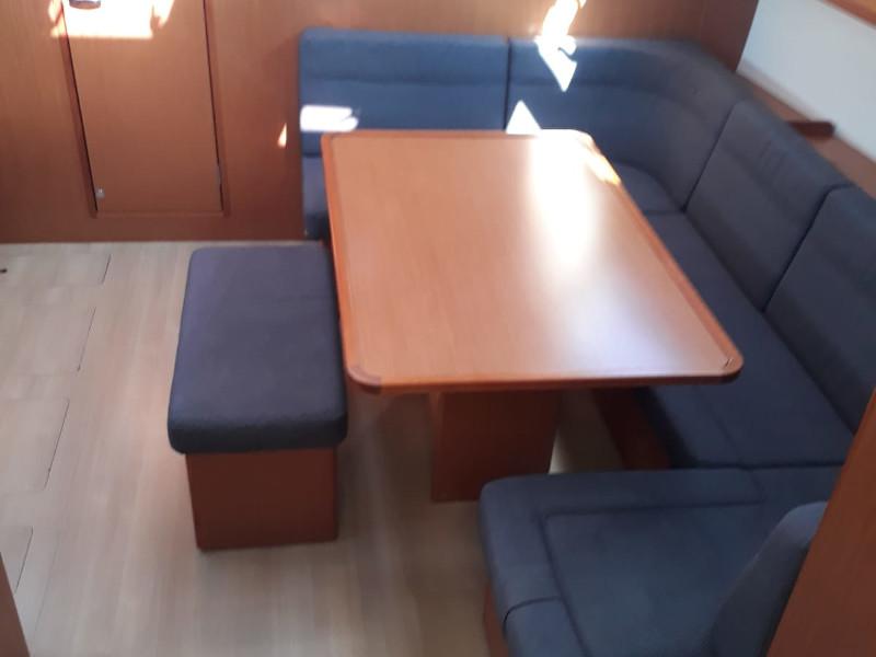 Book yachts online - sailboat - Bavaria Cruiser 46 - Baarìa - rent