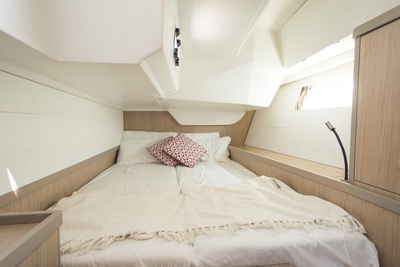 Book yachts online - sailboat - Oceanis 48 - Nayad - Standard line - rent