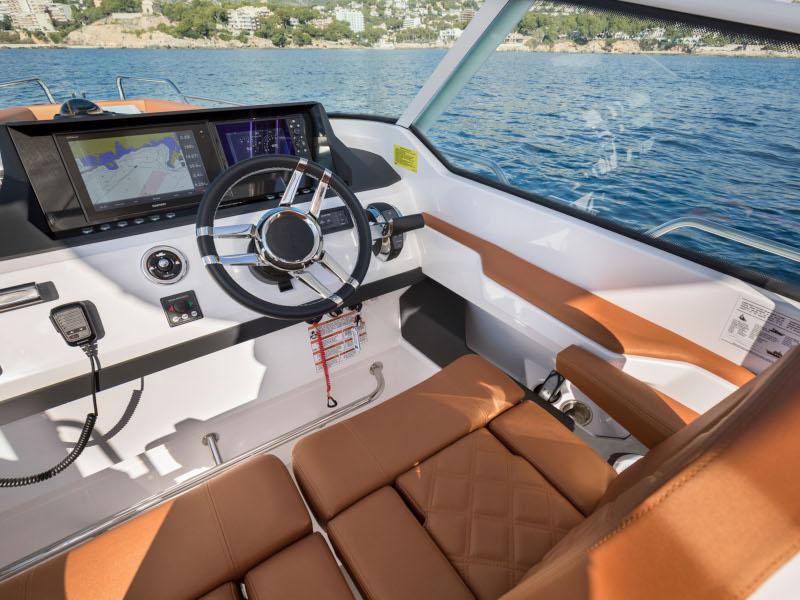 Book yachts online - motorboat - Axopar 28 T-Top - Maliza - rent
