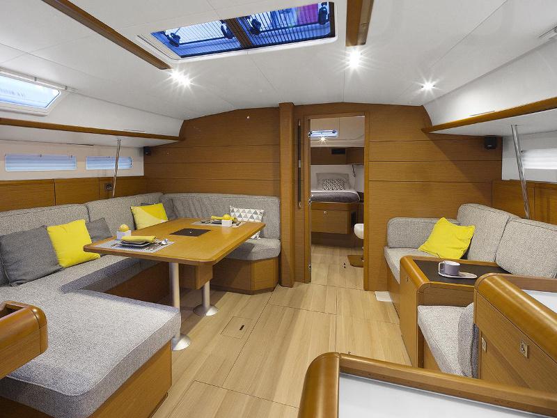 Book yachts online - sailboat - Sun Odyssey 519 - SW-SO519-20-WBS - rent