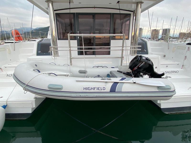 Book yachts online - catamaran - Bali 4.8 Alfa.bm - ALFA.Bm - rent