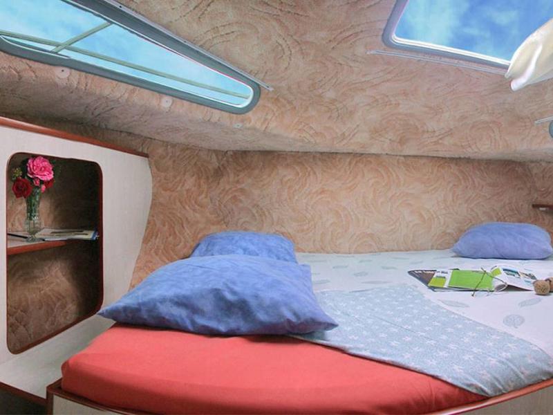 Book yachts online - motorboat - Sedan 1010 - ALTFRIESACK DE - rent