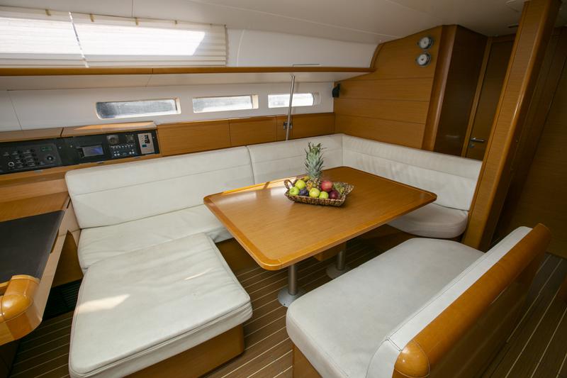 Book yachts online - sailboat - Sun Odyssey 509 - Nefeli | with A/C, generator, inverter, solar panels - rent