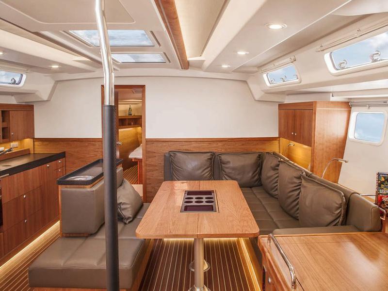 Book yachts online - sailboat - Hanse 505 - Marina Estrella Three - rent