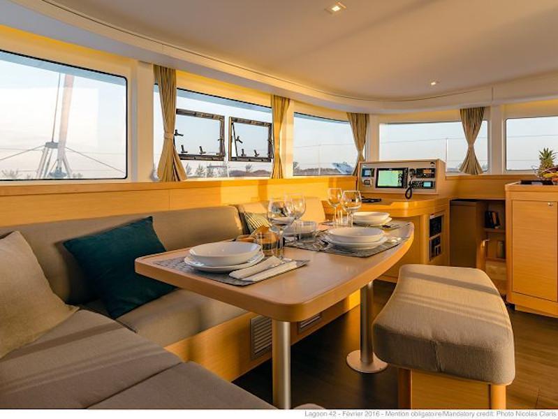 Book yachts online - catamaran - Lagoon 42 owner version - Ocean Pearl - rent