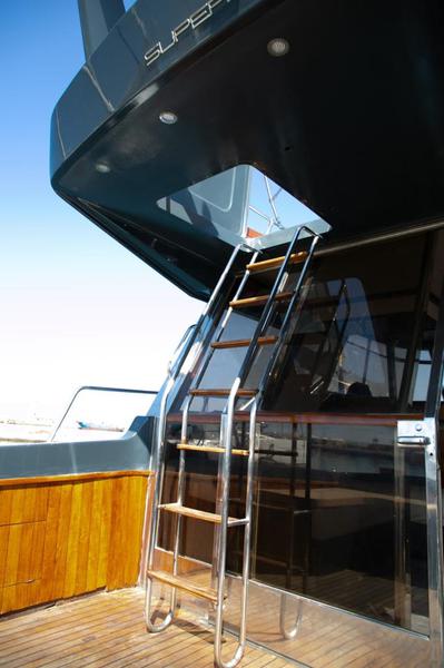 Book yachts online - motorboat - Riva 45 SuperAmerica - Hidra 1977 (Refit 2020) - rent